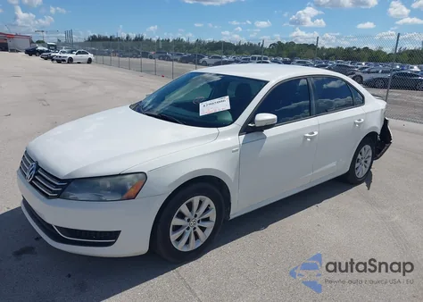 2015 Volkswagen Passat 1.8T Wolfsburg Edition from USA, damaged, VIN 1VWAT7A38FC002676